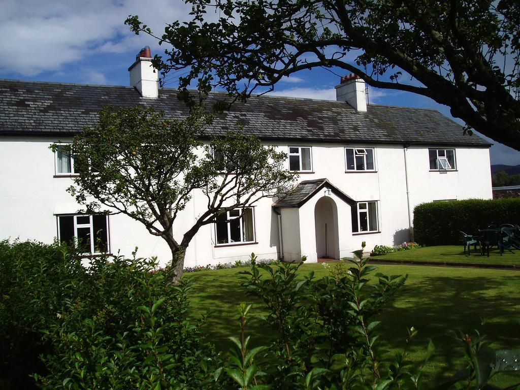 Granary At Tyddyn Isaf Villa Ruthin Exterior photo